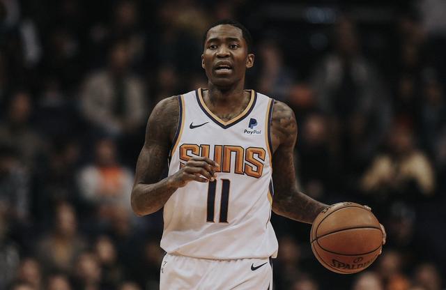 际舞台上绽 际舞台上绽